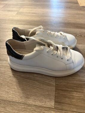 Sam Edelman White Moxie Wedge 1” Platform Sneaker - Size 8.5